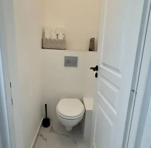 Chez Teddy - 4 Prs - 2 Ch - Parking - 300m Plages * Antibes