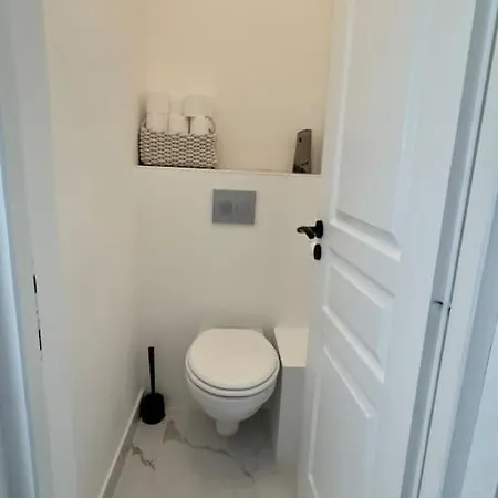 Chez Teddy - 4 Prs - 2 Ch - Parking - 300m Plages * Antibes